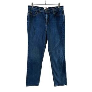 Levi’s Women’s Perfectly Slimming 512 Straight Leg Jeans Dark Wash Casual